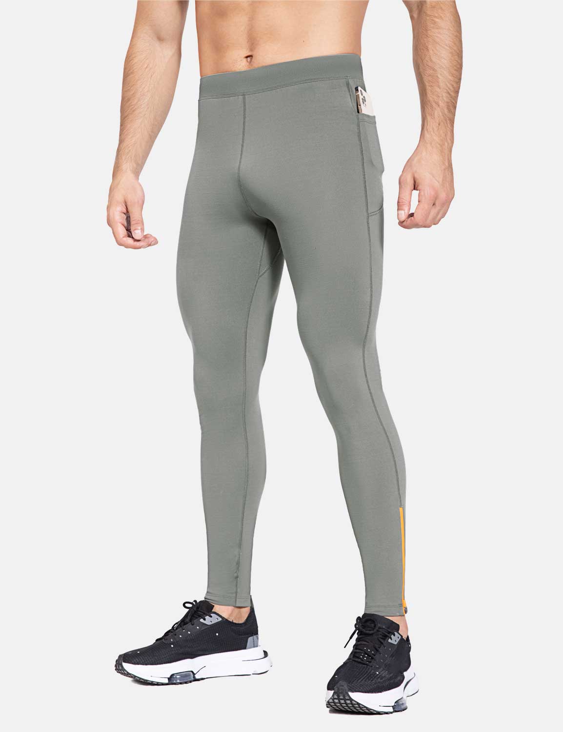 Gray / S
