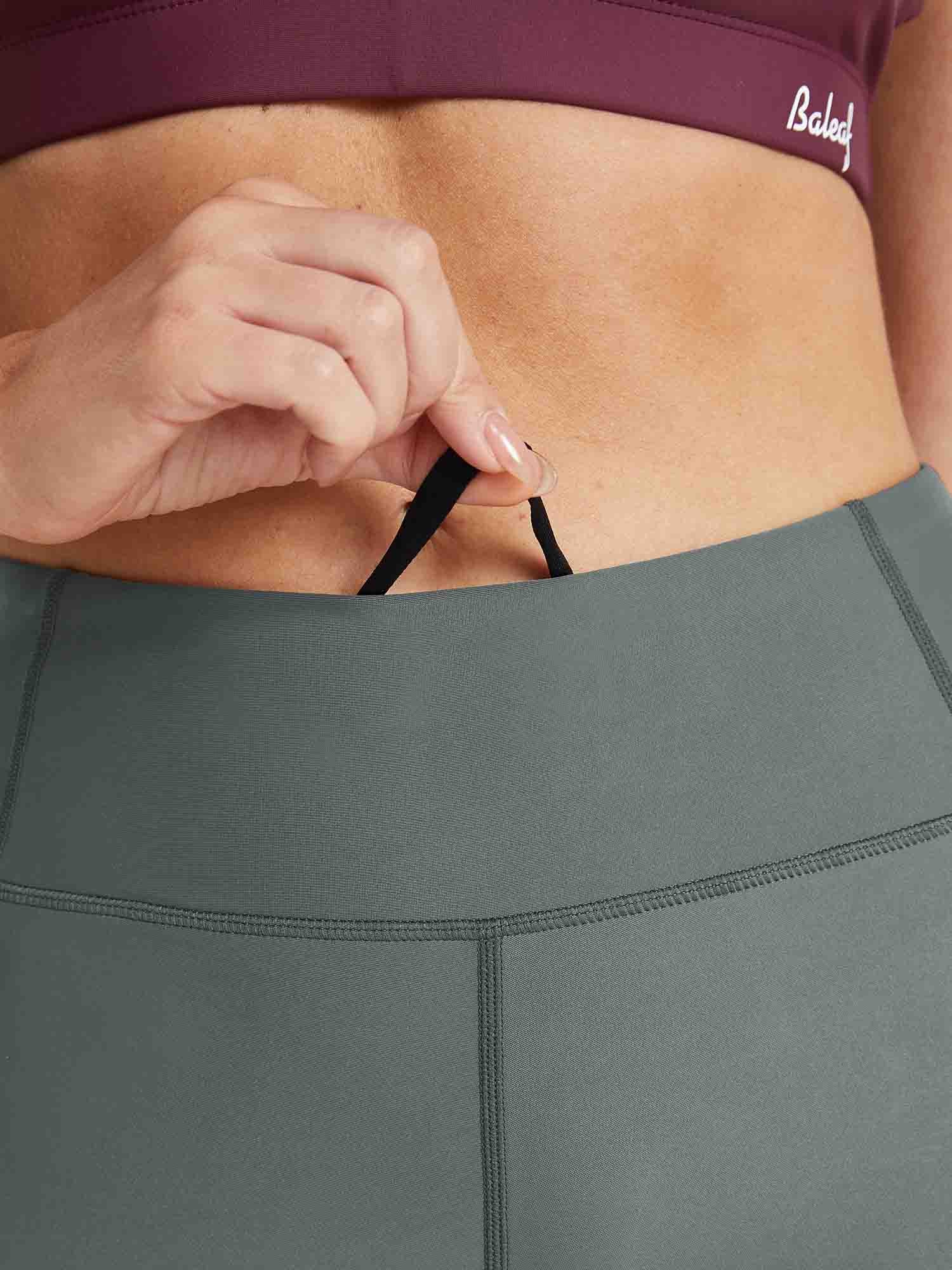 Damen Schwimmshorts Lang UV Shorts Bauchkontrolle Boardshorts Upf50+ Hohe Taille Schwimmunterteil mit Taschen